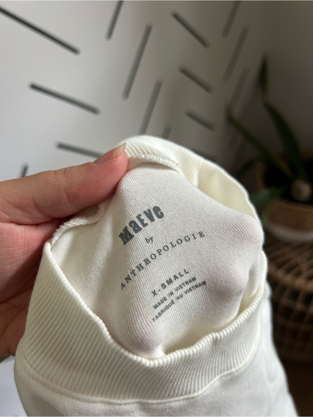 Anthropologie maeve mock neck shell tee - Picture 4 of 9